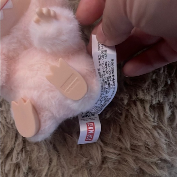 THE MONSTERS - Have a Seat Vinyl Plush (Dada) labubu - Picture 3 of 5